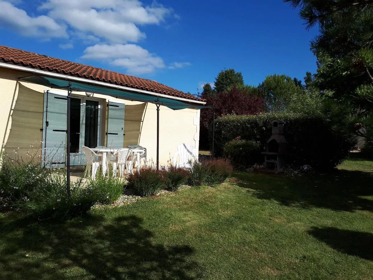 Vila Le Hameau Des Cardenals Salviac